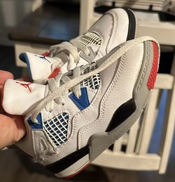 Kids shoes
