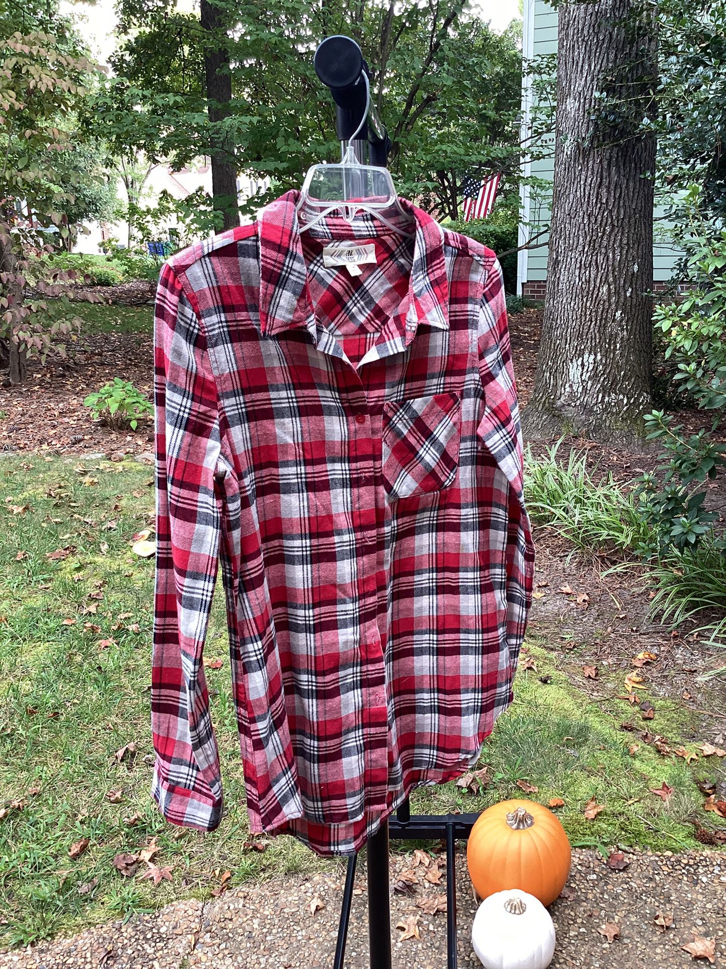 Pink Rose - Red Plaid Button-Up Flannel (M)