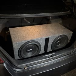 Alpine amplifier and skarr subwoofer