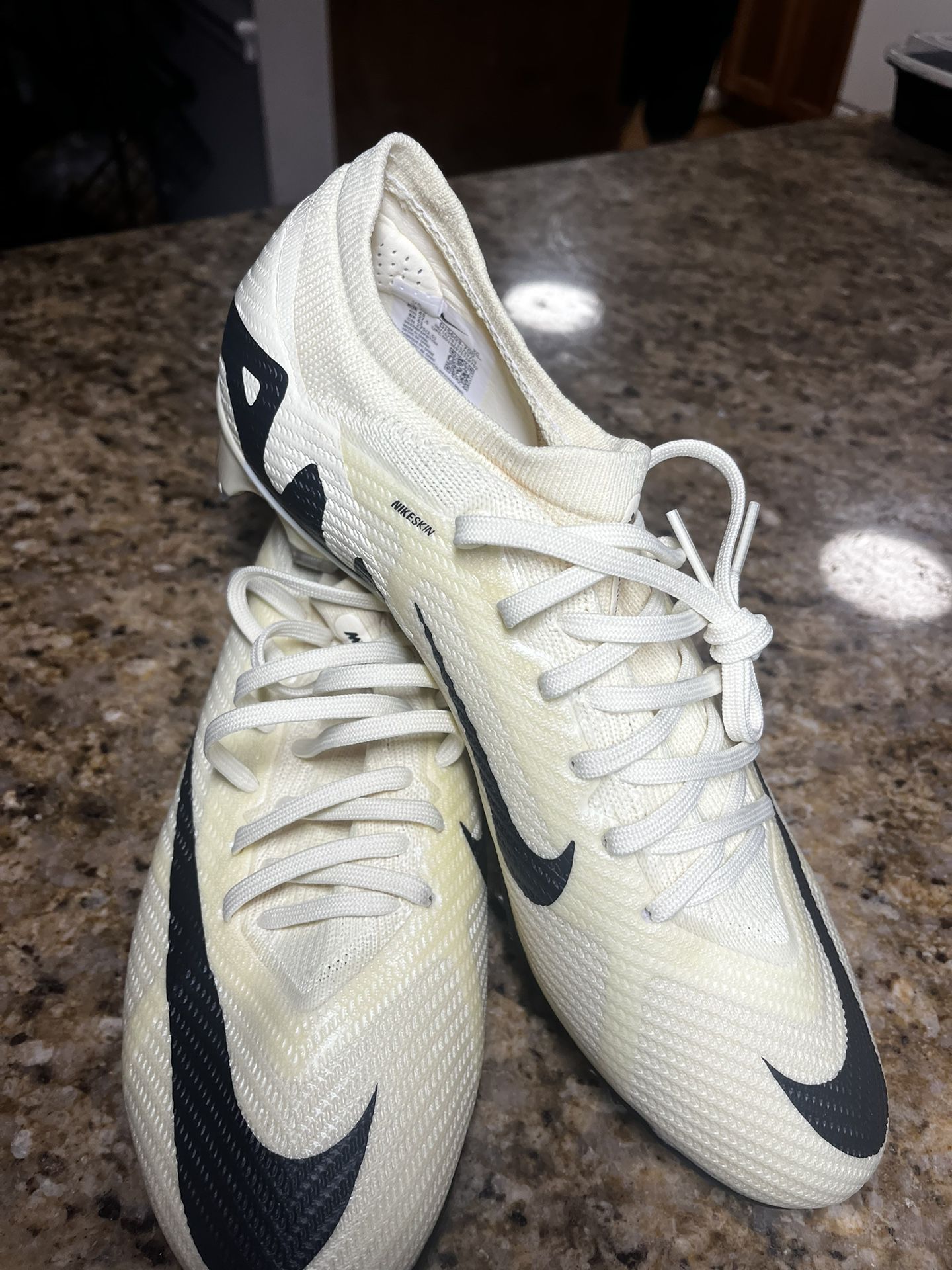 Nike Zoom Low Top Soccer Cleats 
