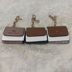 Michael Kors Airpod Case