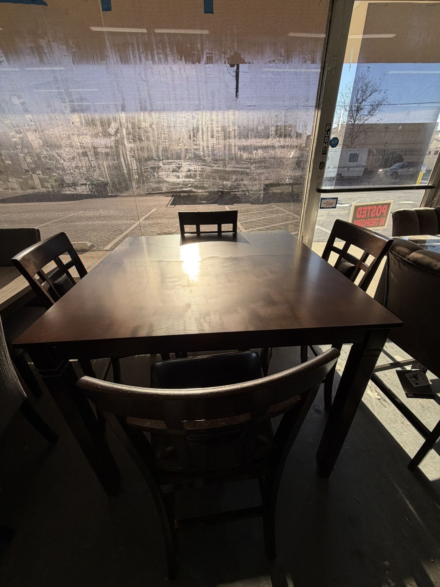 Beautiful Ashley Dining Set β Modern, Sturdy & Stylish