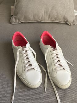 Givenchy Urban Knot Street Sneakers Pink and White Size 40