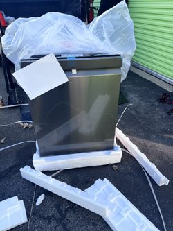 LG 24 in. PrintProof Black Stainless Steel Top Control Smart Dishwasher with 1-Hour Wash and Dry, Dynamic Dry and TrueSteam