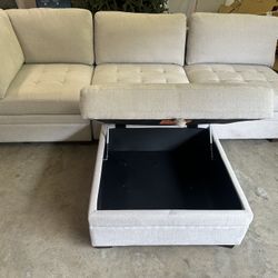 Four Piece Modular Sectional With Ottoman