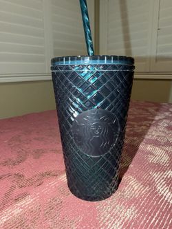 In Like New Condition Starbucks Travel Mug
