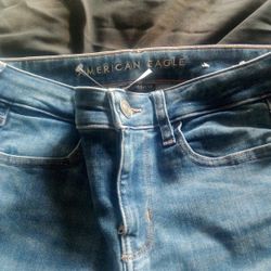 American Eagle Size 4 Women Jeans Brand New With Tags 