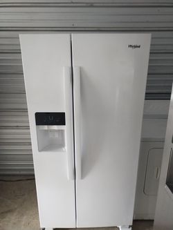 Waffle Looks New Water Nice In The Door Free Delivery Vancouver Area 30 Day Warranty