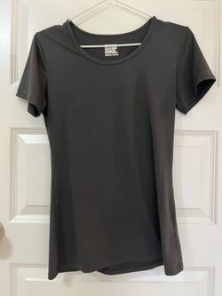 Size S NWOT 32 Degrees Cool Size S Black Sports Shirt