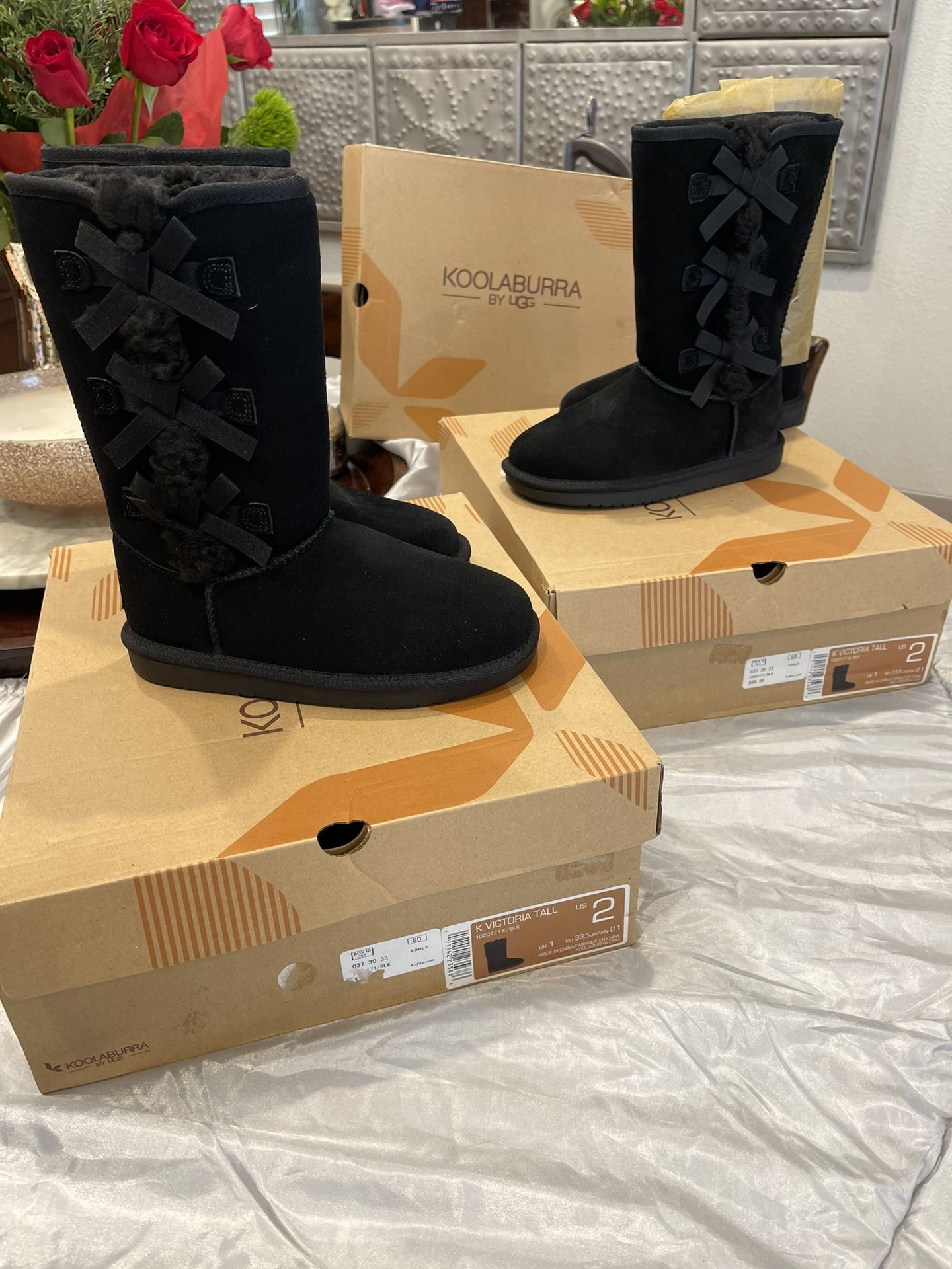 Koolaburra By UGG boots Brand New