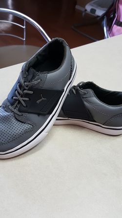 Pumas for kids size 10.5