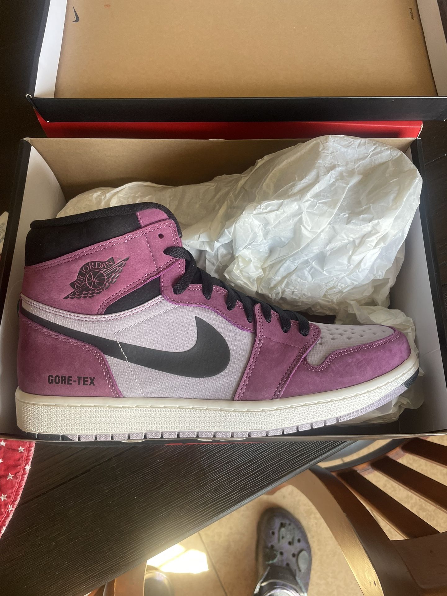 Jordan 1 High Element Gore-Tex Berry Size 13