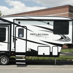 2019 Grand Design Reflection 337RLS