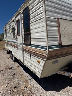 24 ft. Camping trailer