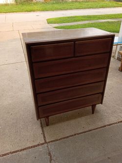 Solid wood dresser /37x19x44 inches