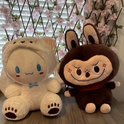 Giant Cinnamon Roll And Labubu Plush 