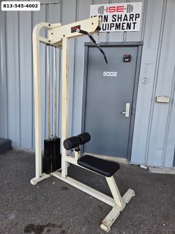 York Lat Pulldown