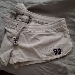 Abercrombie & Fitch shorts