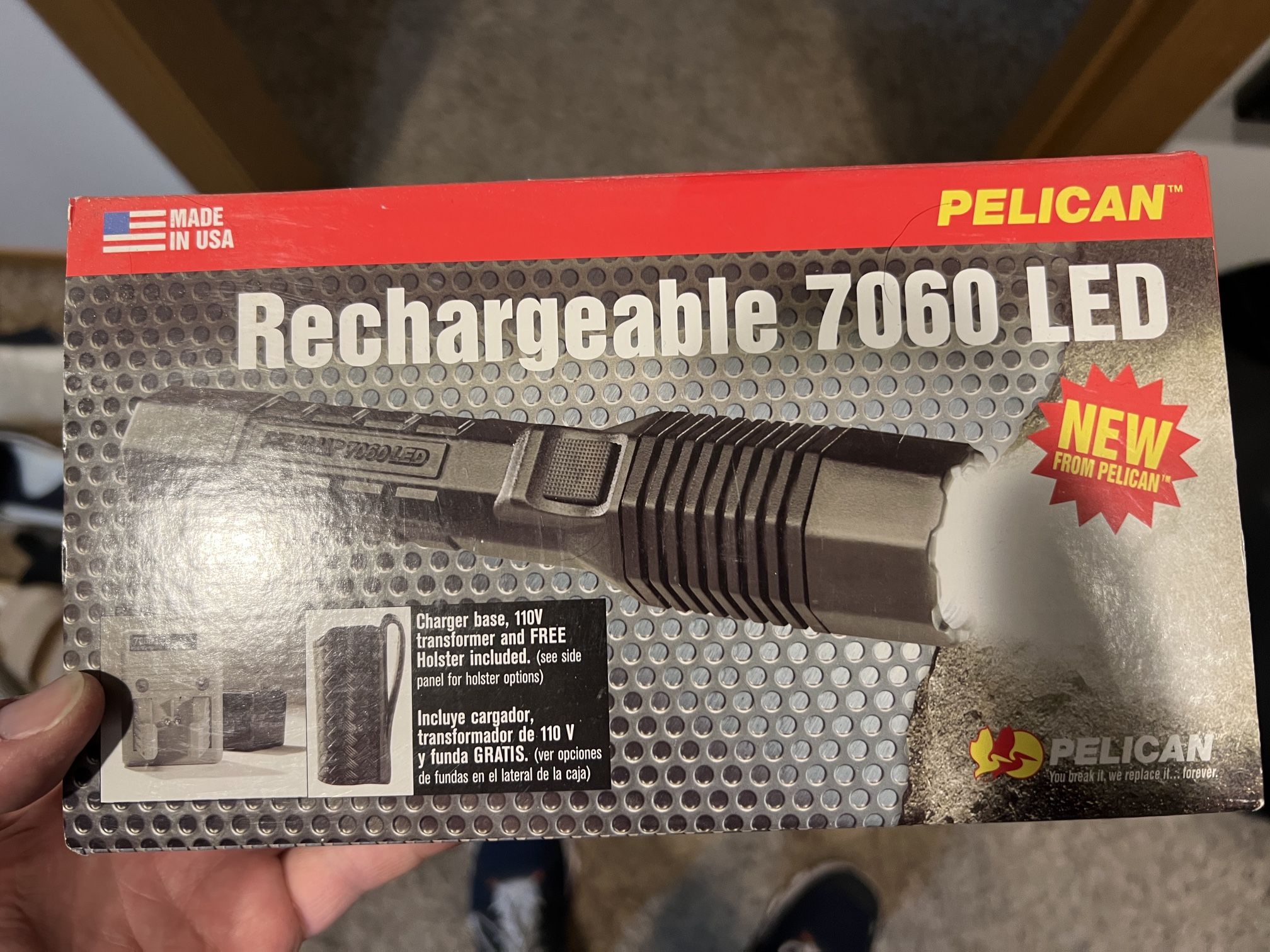 Pelican 7060 Rechargeable LED Flashlight