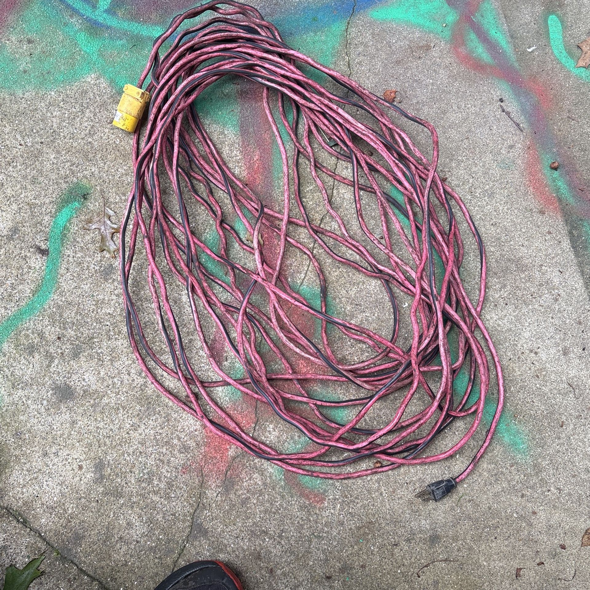 100' Extension Cord