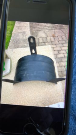 Outdoor hose hanger