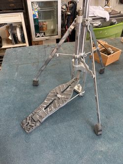 Hi-hat stands