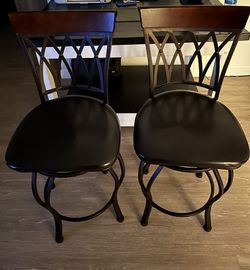 Counter Height Chairs