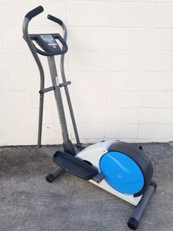 Cross Trainer Weslo Momentum Rear Drive Elliptical Machines Weslo