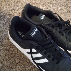 Adidas Barely Used$20
