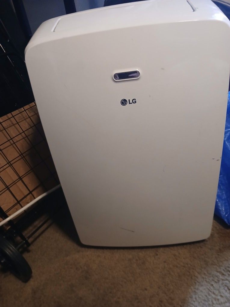 LG Portable Air Conditioner
