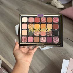 brand new tarte pallet