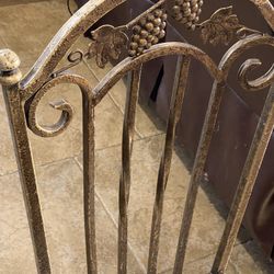 Está muy buen estado 200$