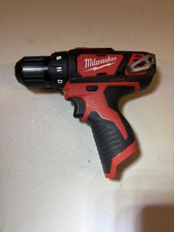 Milwaukee cordless M 12 3/8 drill/driver