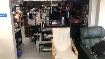 General merchandise every thing on sale 1701 Union Blvd., Allentown PA 181094 number {contact info removed}: if I thank you