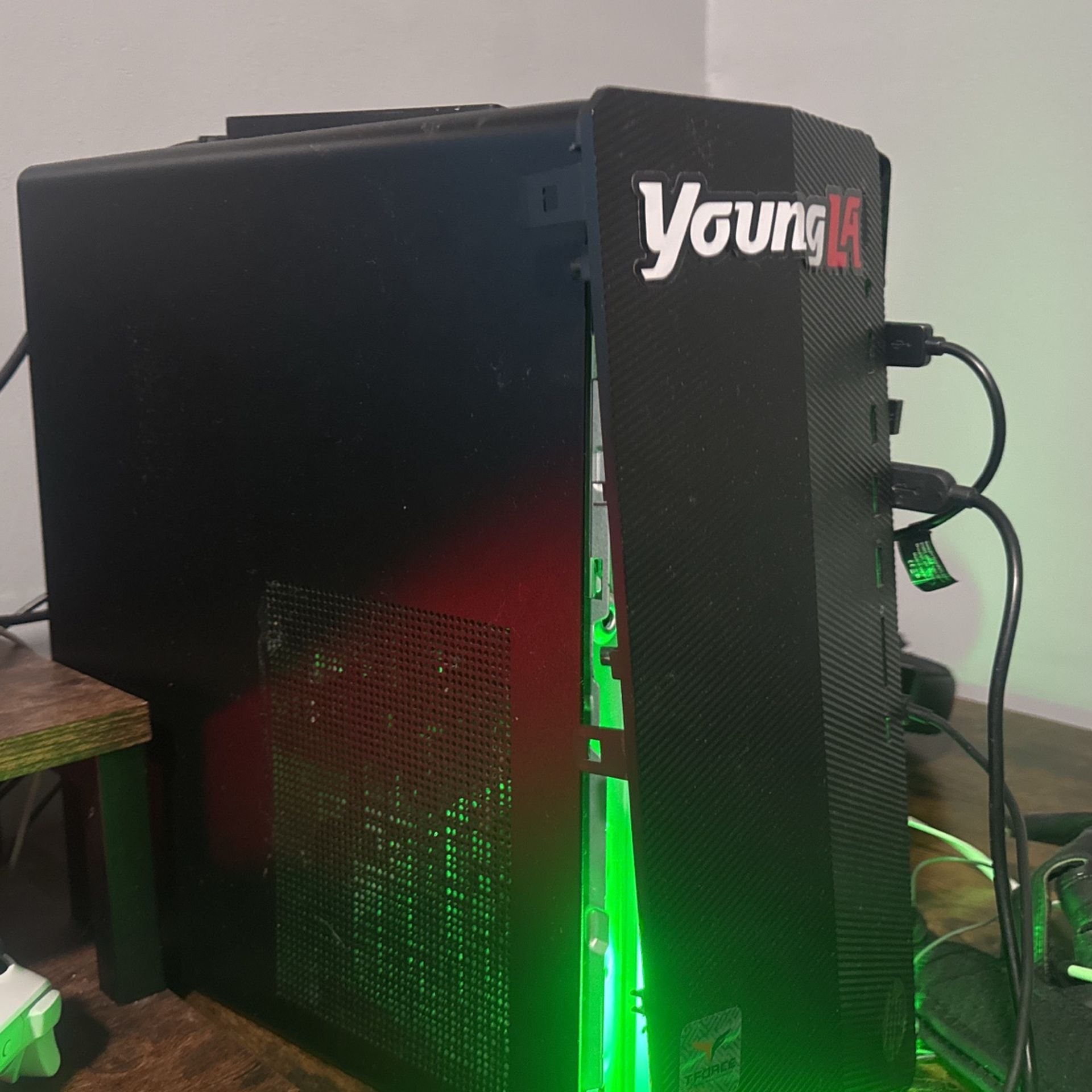 Gaming Pc (needs New Case)