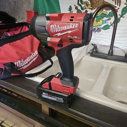 Milwaukee Impact wrench