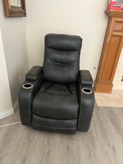 Electric recliner chair
