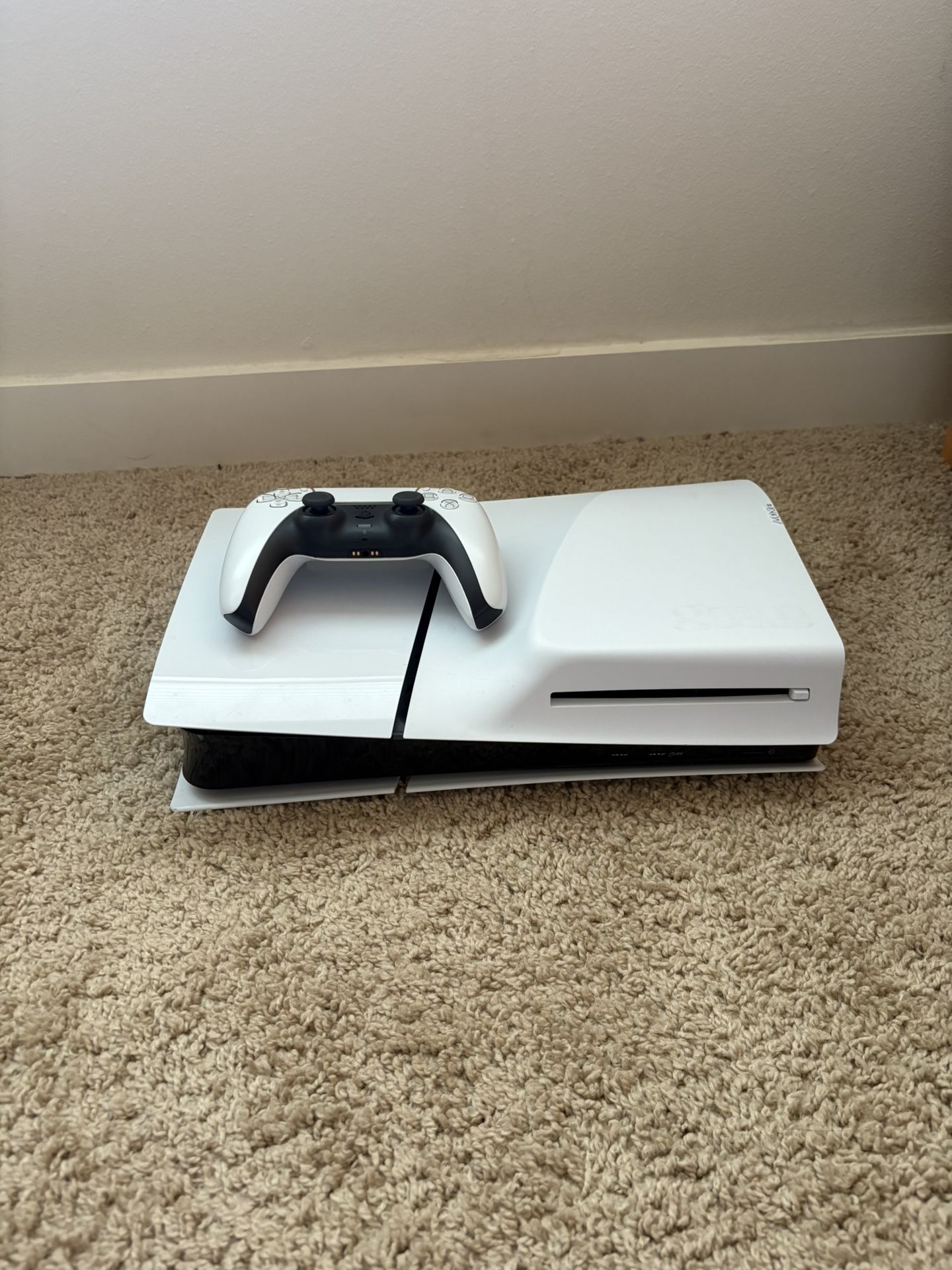 PS5 Slim W/discdrive And 1 Controller