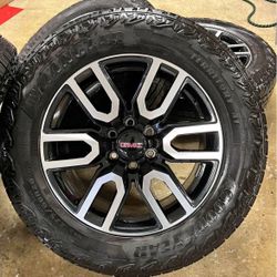 2023 GMC AT4 Yukon xl TIRE AND WHEEL SET