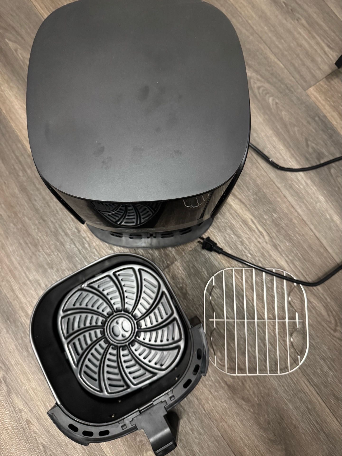 Air fryer (6qt)