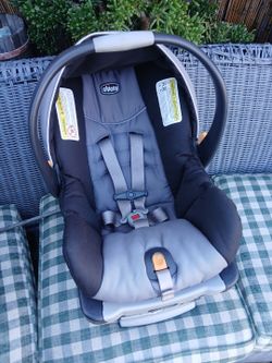 Chicco car seat