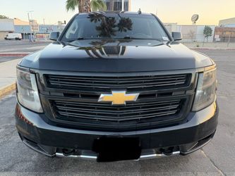 2015 Chevrolet Tahoe Z71, 4x4, Clean title, 179k original miles, Smog ready