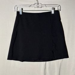 XS American Eagle black skirt with shorts