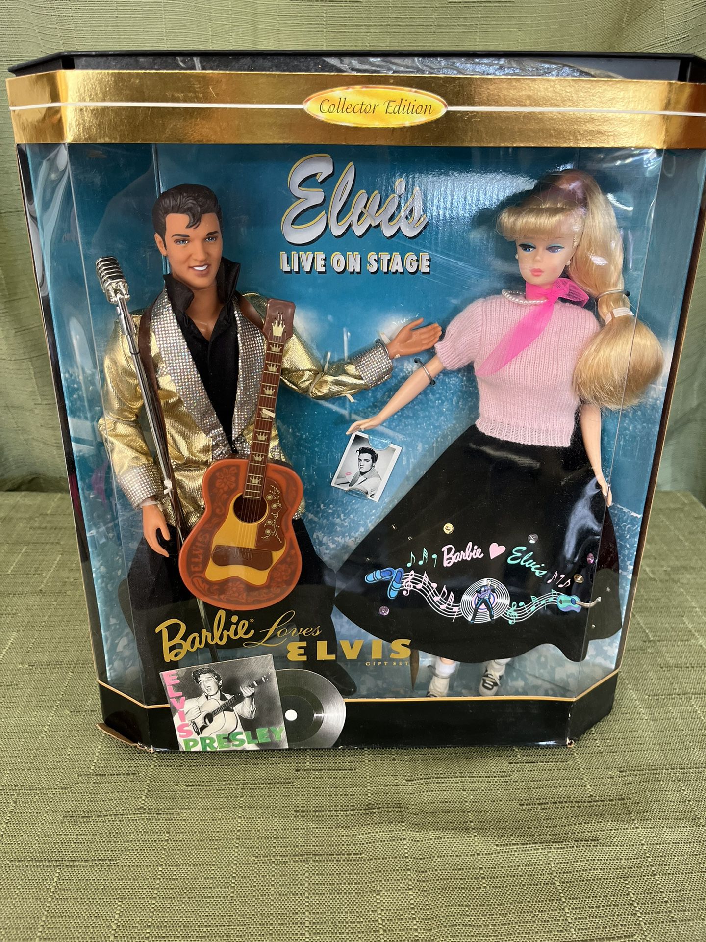Collector Edition Barbie Loves Elvis Gift Set