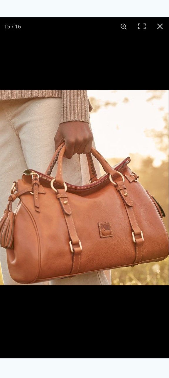 Dooney & Bourke Leather Purse 15 In Wide 11 In Tall