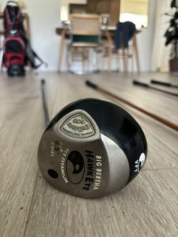 6 Used individual golf clubs