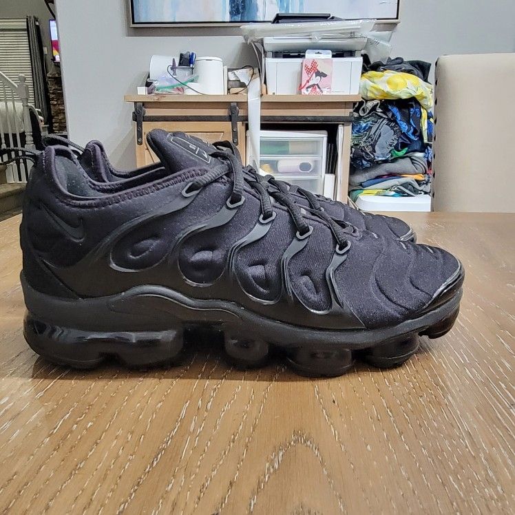 Nike Air Vapormax Plus