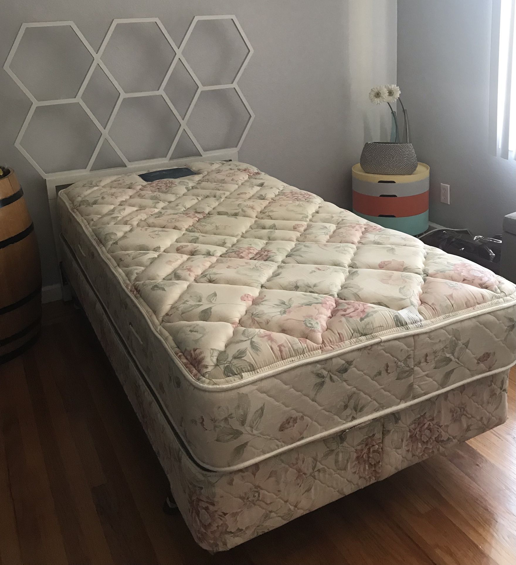 Twin Bed for Sale in San Leandro, CA OfferUp