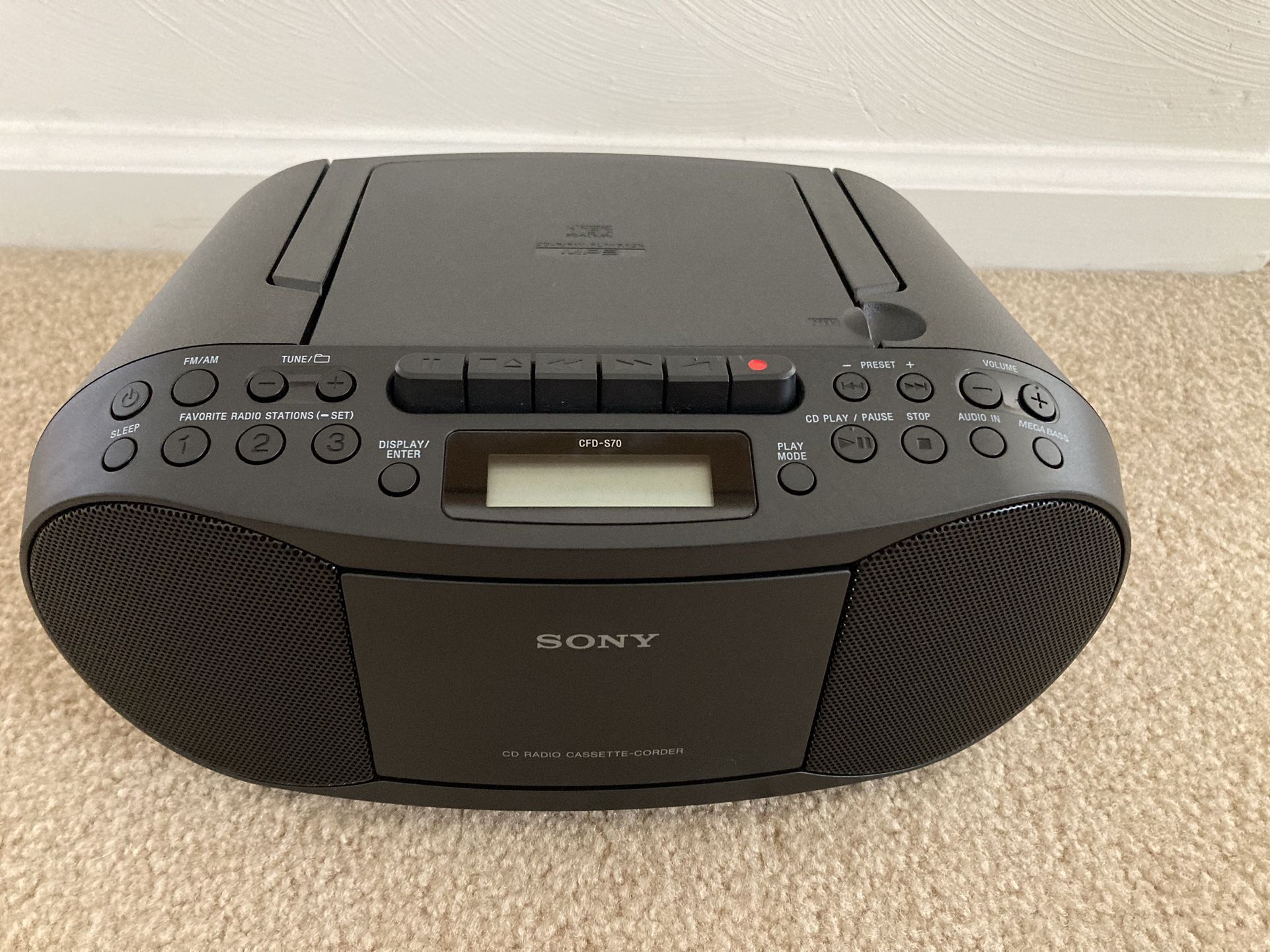 SONY CD RADIO CASSETTE-CORDER