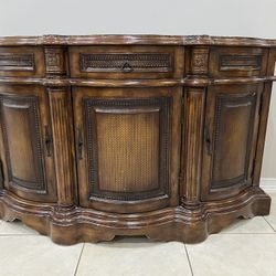 Buffet Console Table
